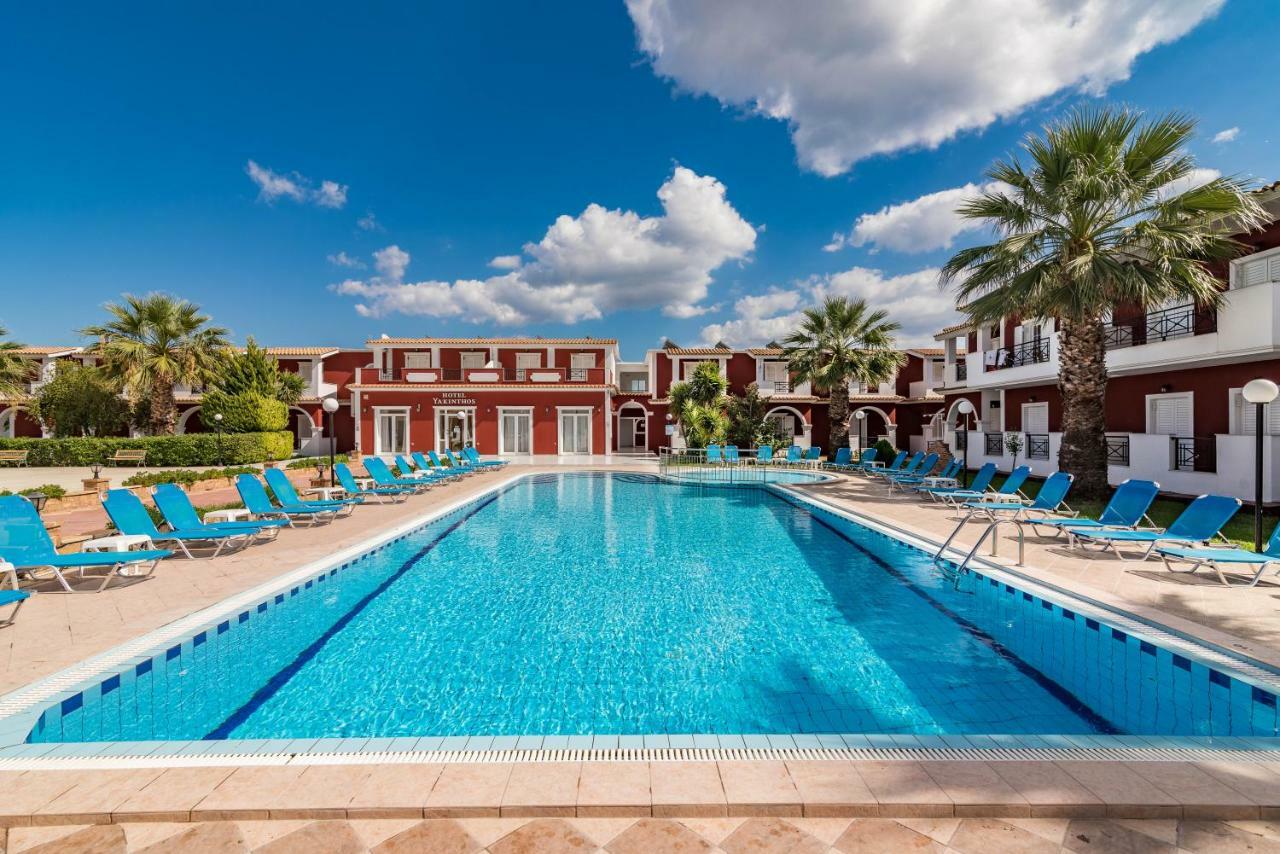 לגאנאס Yakinthos Hotel מראה חיצוני תמונה